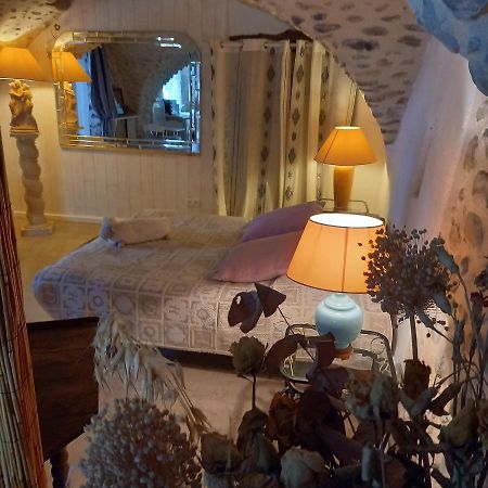 Chambres D'Hote Les Jardins De Prasserat Vallon-Pont-dʼArc Exterior foto