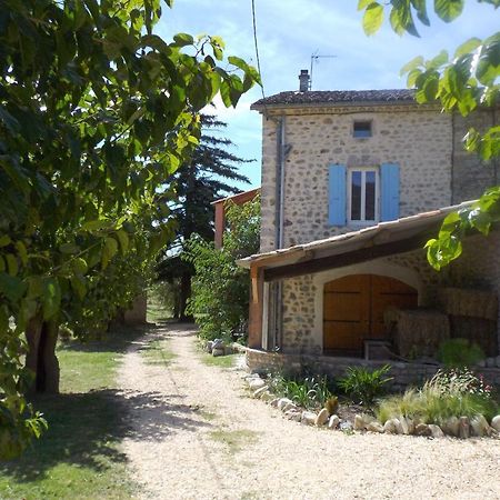 Chambres D'Hote Les Jardins De Prasserat Vallon-Pont-dʼArc Habitación foto