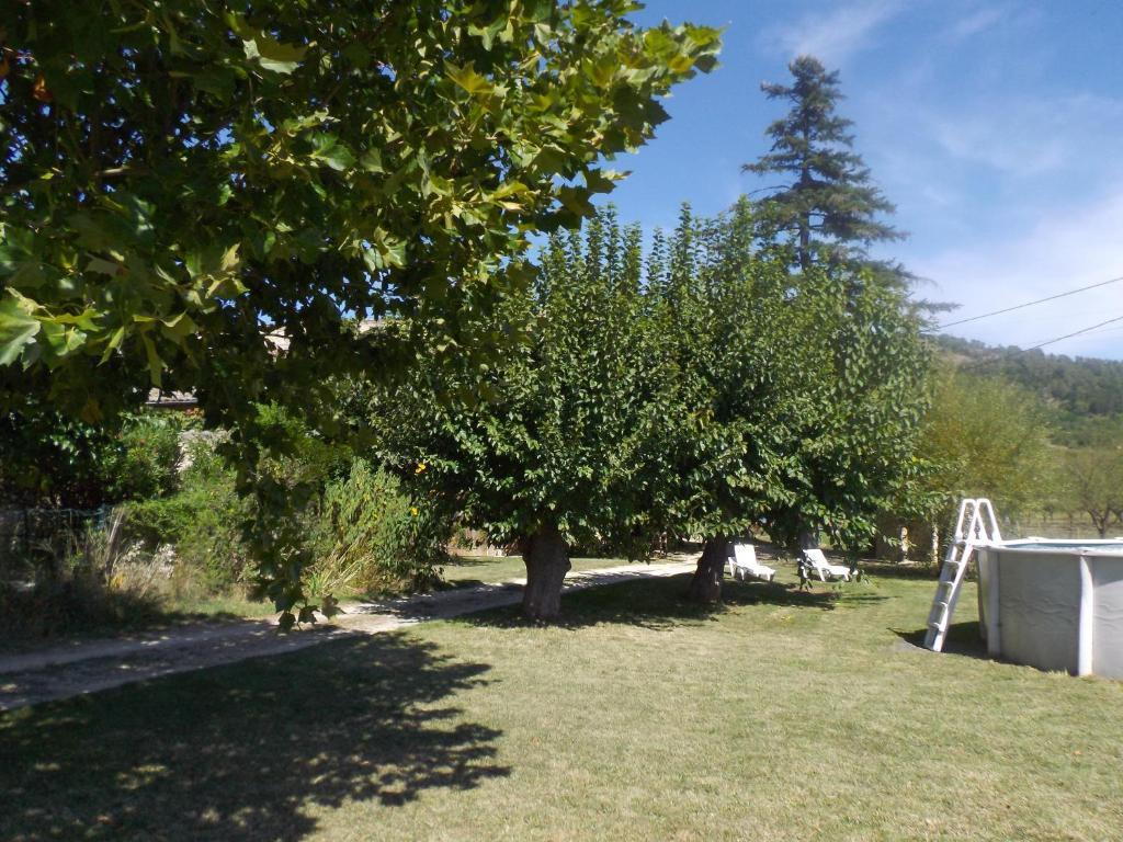 Chambres D'Hote Les Jardins De Prasserat Vallon-Pont-dʼArc Exterior foto